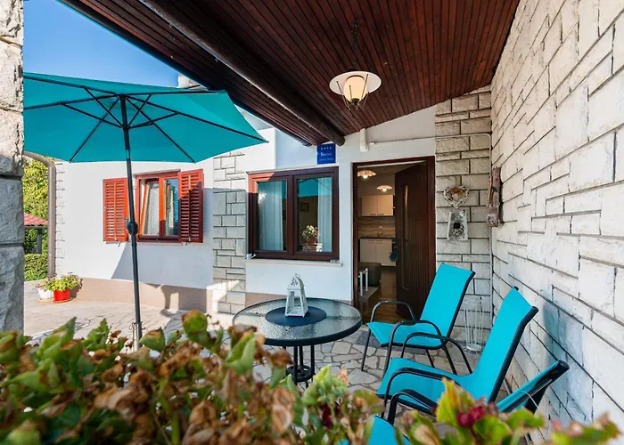 Mediteraneo Apartment *